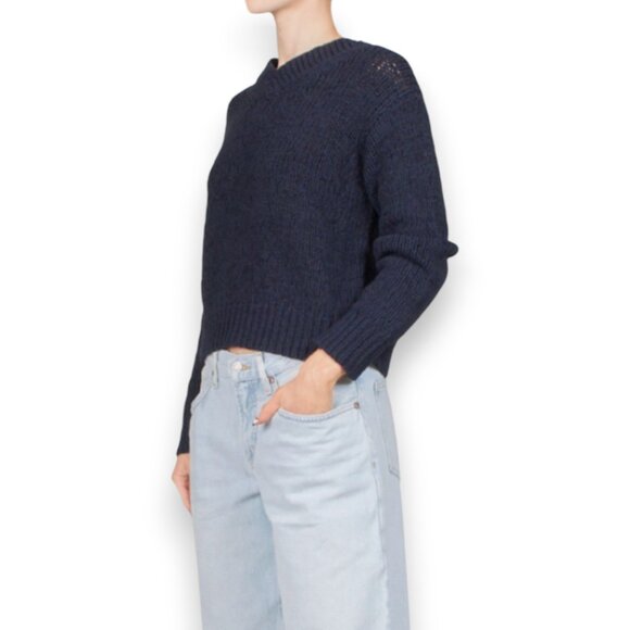 NWT VINCE Sweater Navy size Medium - Picture 1 of 4